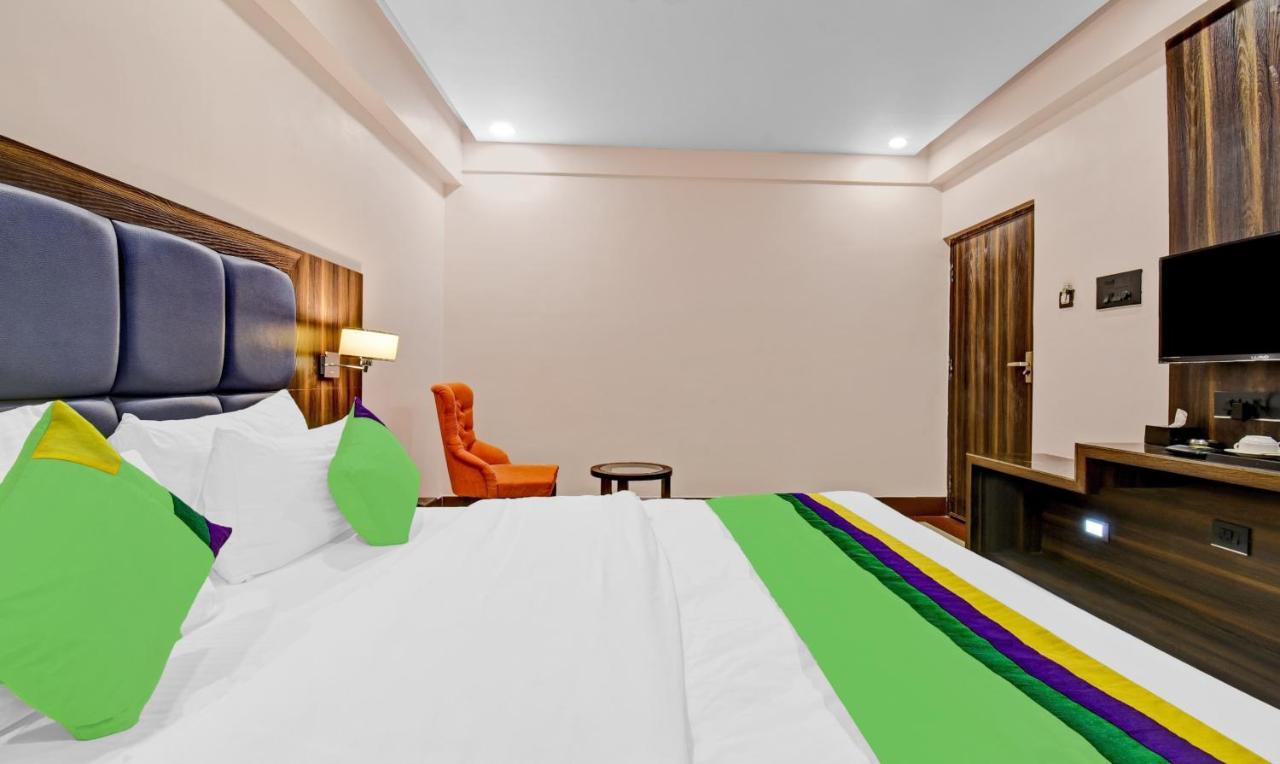 Treebo The Pearl Bliss Hotel Patna  Exterior photo
